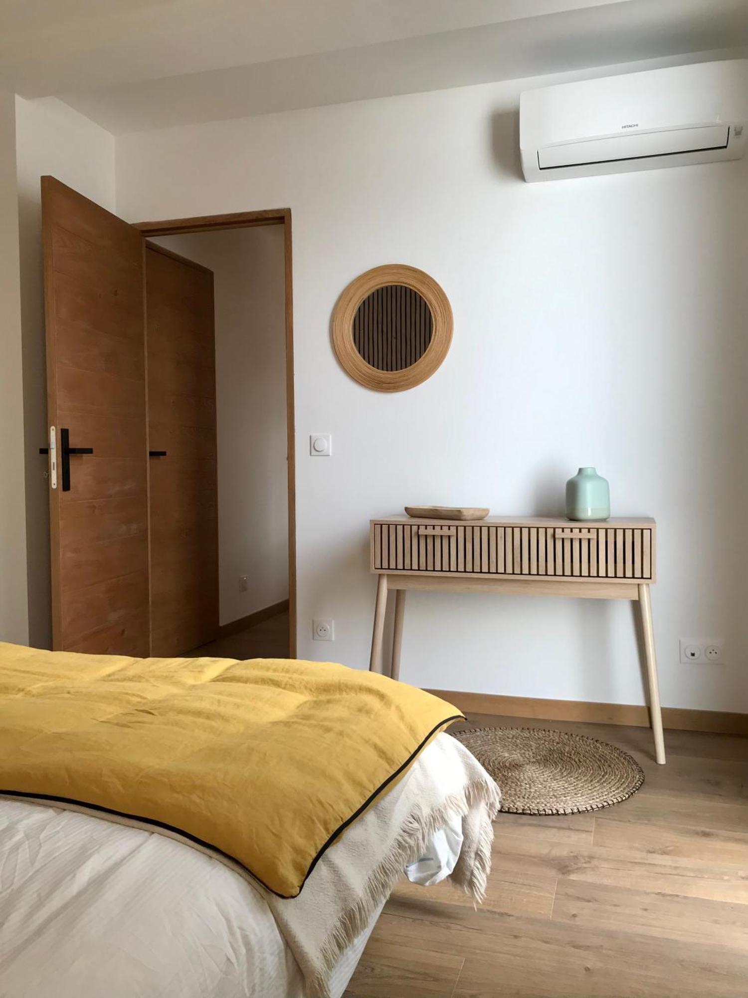 Holiday home Valbelle, Maison Independante Avec Jacuzzi *