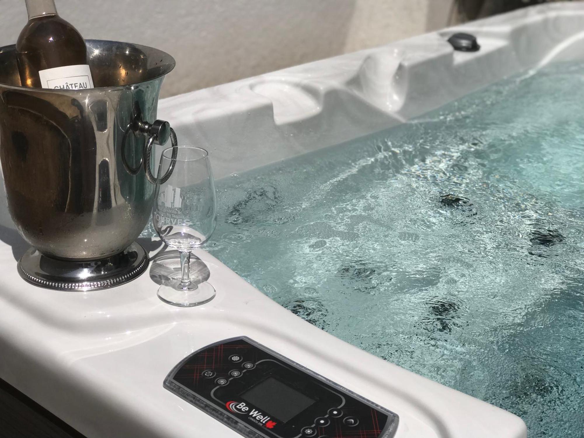 Holiday home Valbelle, Maison Independante Avec Jacuzzi